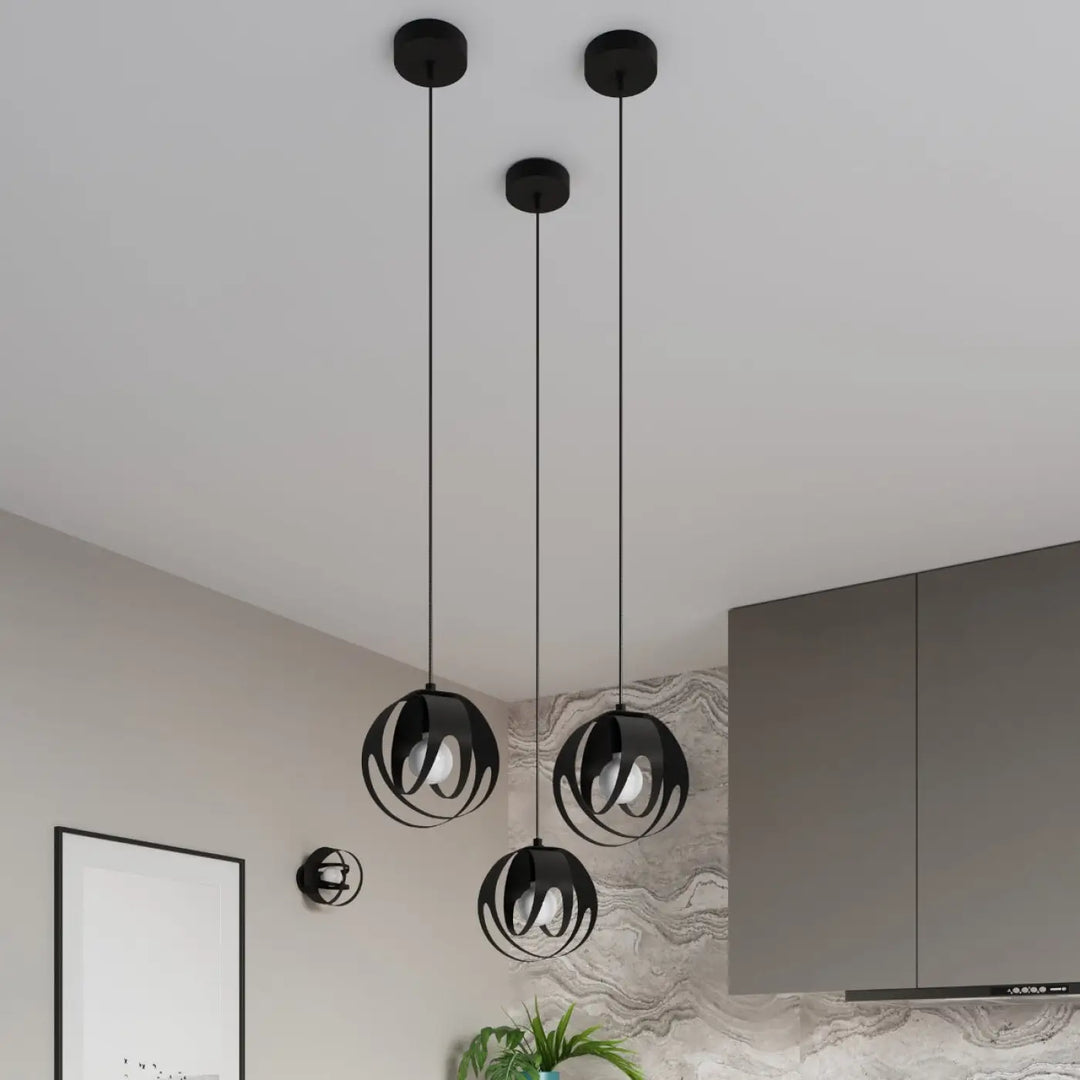 Trois lampes tulos noires sphériques en filigrane suspendues comme points lumineux brise d’avant-garde exceptionnelle
