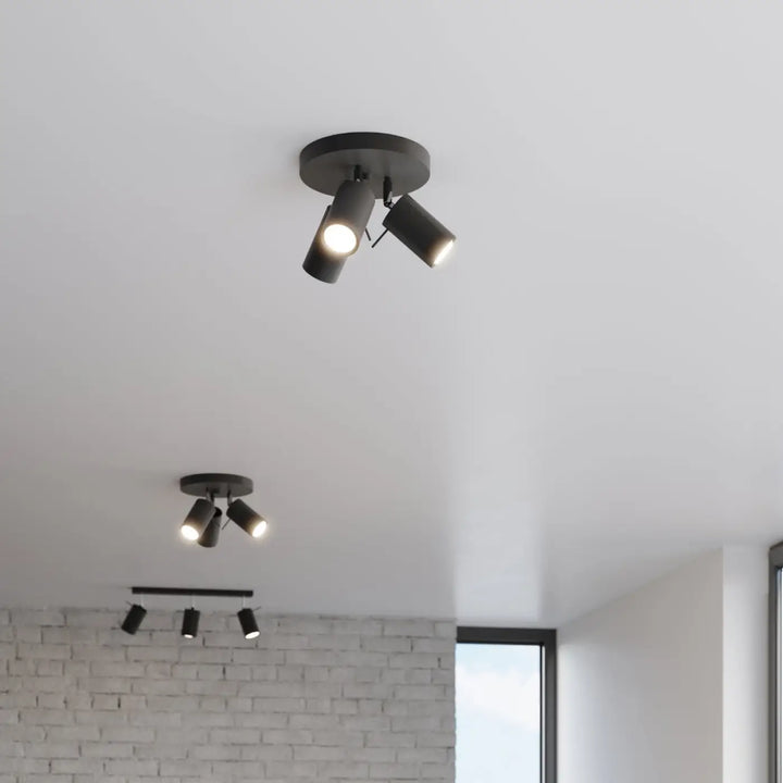 Luminaire plafonnier ring 3p noir avec trois têtes orientables en finition mate noir que vous pouvez installer facilement