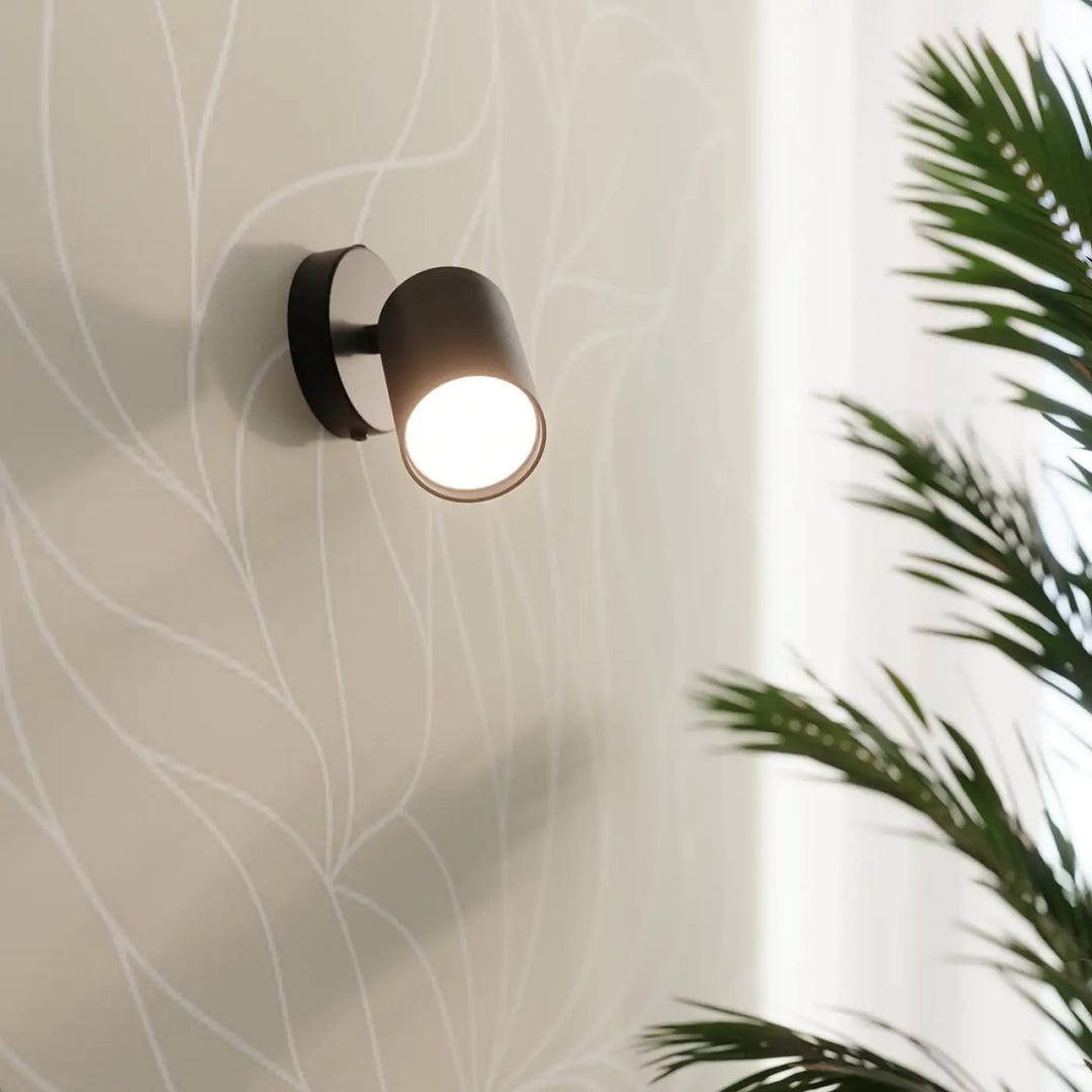 Luminaire plafonnier lemmi 3 noir cylindrique avec module led et tête réglable pour une lumière conviviale