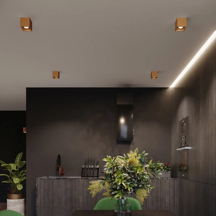 Luminaire plafonnier quad 1 or quatre spots encastrés finition dorée pour une simple coup de décoration intérieure moderne