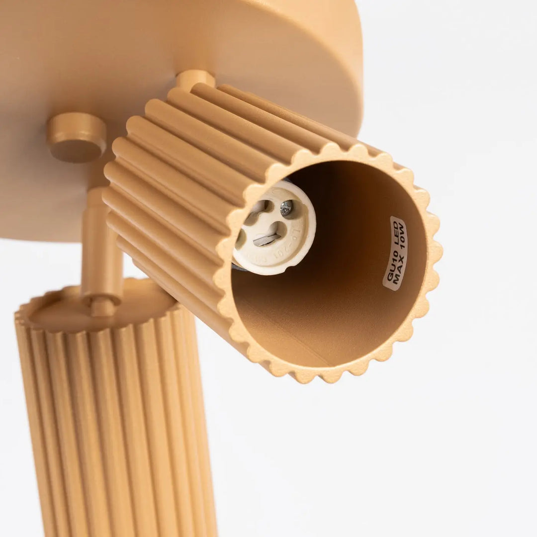 Beige plafonnier karbon allie design minimaliste avec ampoules gu10 interchangeables et structure cylindrique texturée