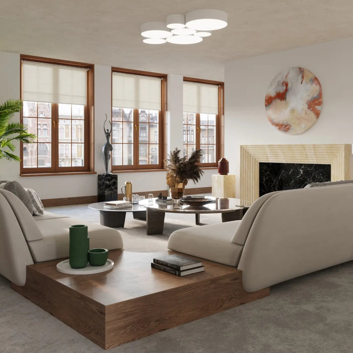 Beige canapé sectionnel tapissé avec base en bois basse associé à un plafonnier rond arena 55 blanc à forme riche et éclairage polyvalent