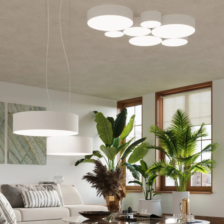 Plafonnier rond ARENA 55 blanc avec forme riche pour un éclairage polyvalent et design minimaliste moderne