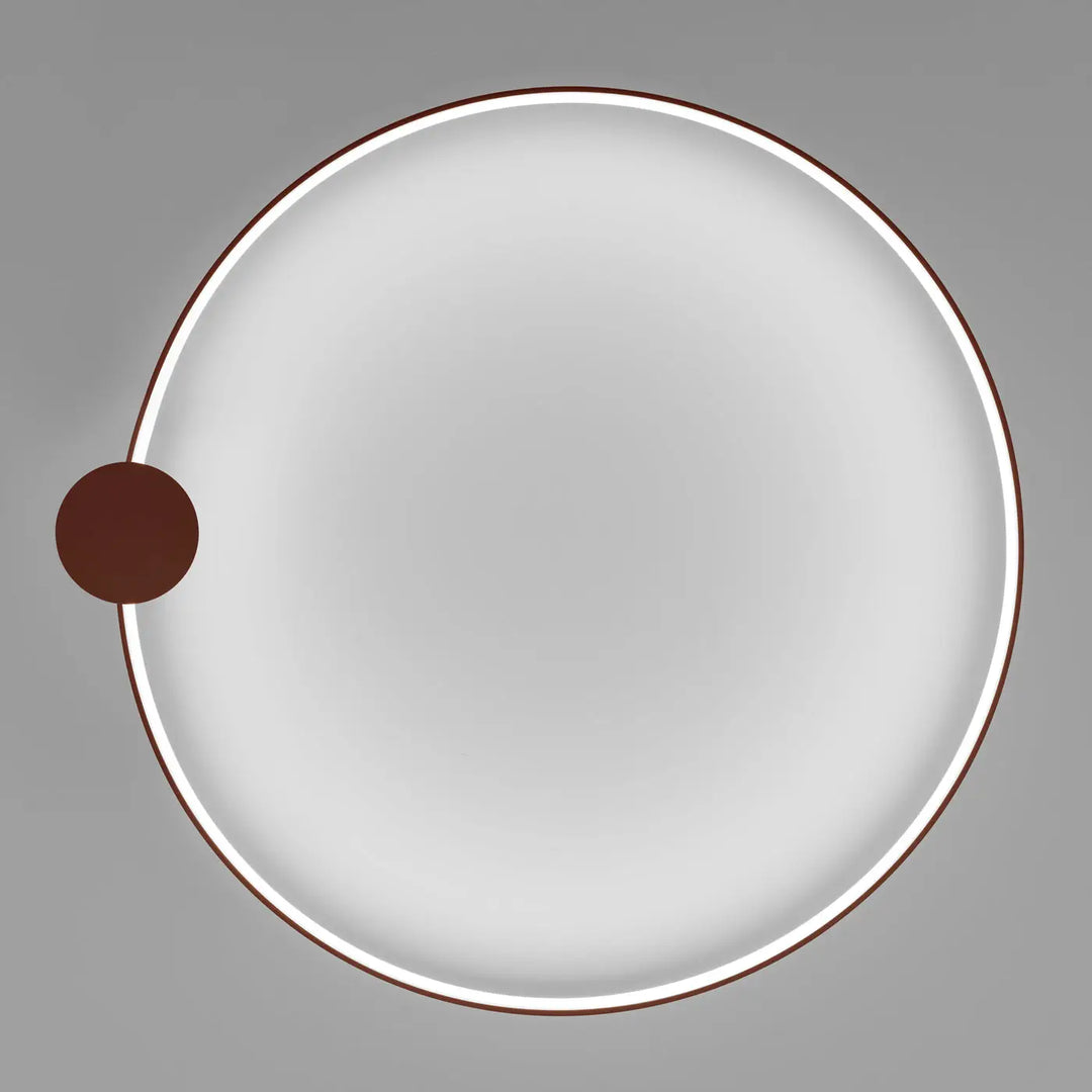 Luminaire plafonnier design moderne collection rio avec pendentif circulaire blanc lisse bord marron et détail sphérique rouge ocre