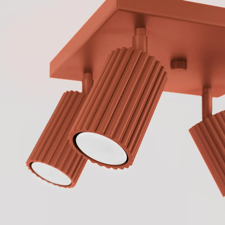 Plafonnier karbon 4 rouge ocre avec spots en terre cuite et ampoules gu10 interchangeables design minimaliste