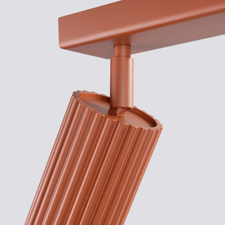 Plafonnier karbon allie cuivre cannelé avec fixation rectangulaire design minimaliste et ampoules gu10 interchangeables