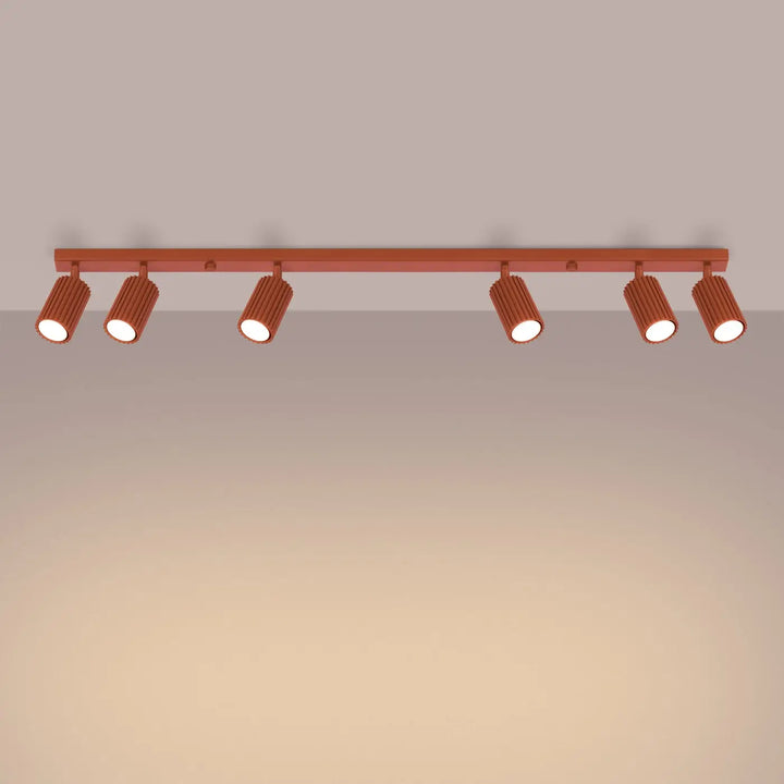 Luminaire plafonnier karbon 6l rouge ocre en cuivre avec cinq ampoules gu10 interchangeables design minimaliste