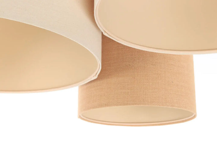 Luminaire plafond trio boho avec abat-jours cylindriques beige en tissu naturel texturé crème caramel