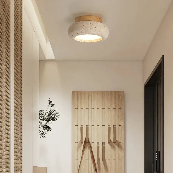 Luminaire plafonnier en travertin au style scandinave beige
