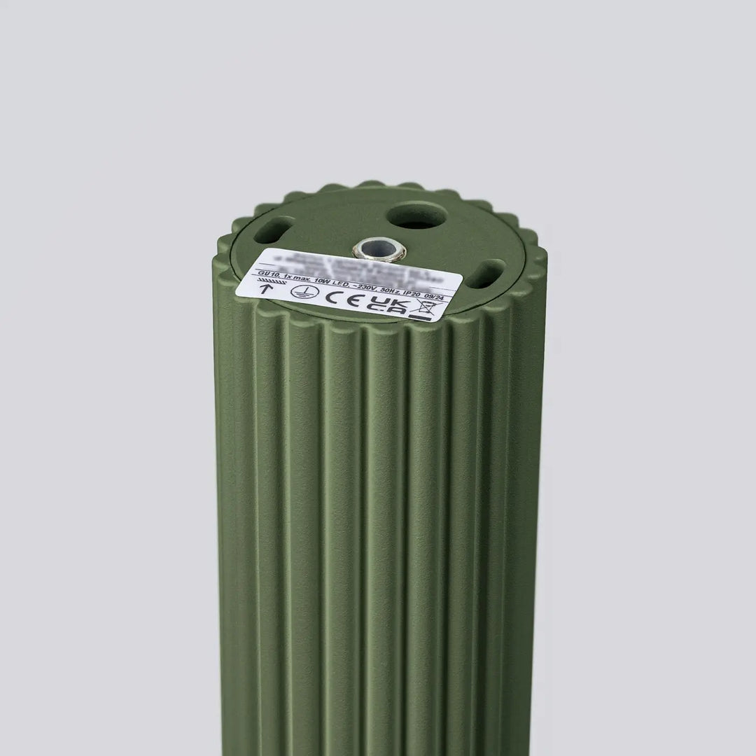 Plafonnier karbon allie luminaire plafonnier vert olive avec design minimaliste et ampoules gu10 interchangeables