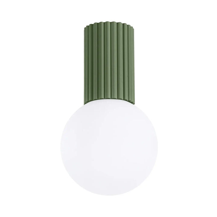Luminaire plafonnier halo vert olive en métal nervuré avec sphère laiteuse en verre pour lampe halo bureau décorative