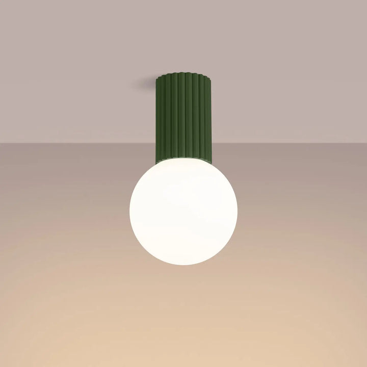 Luminaire plafonnier halo vert olive avec cylindre rainuré et sphère laiteuse pour bureau décorative