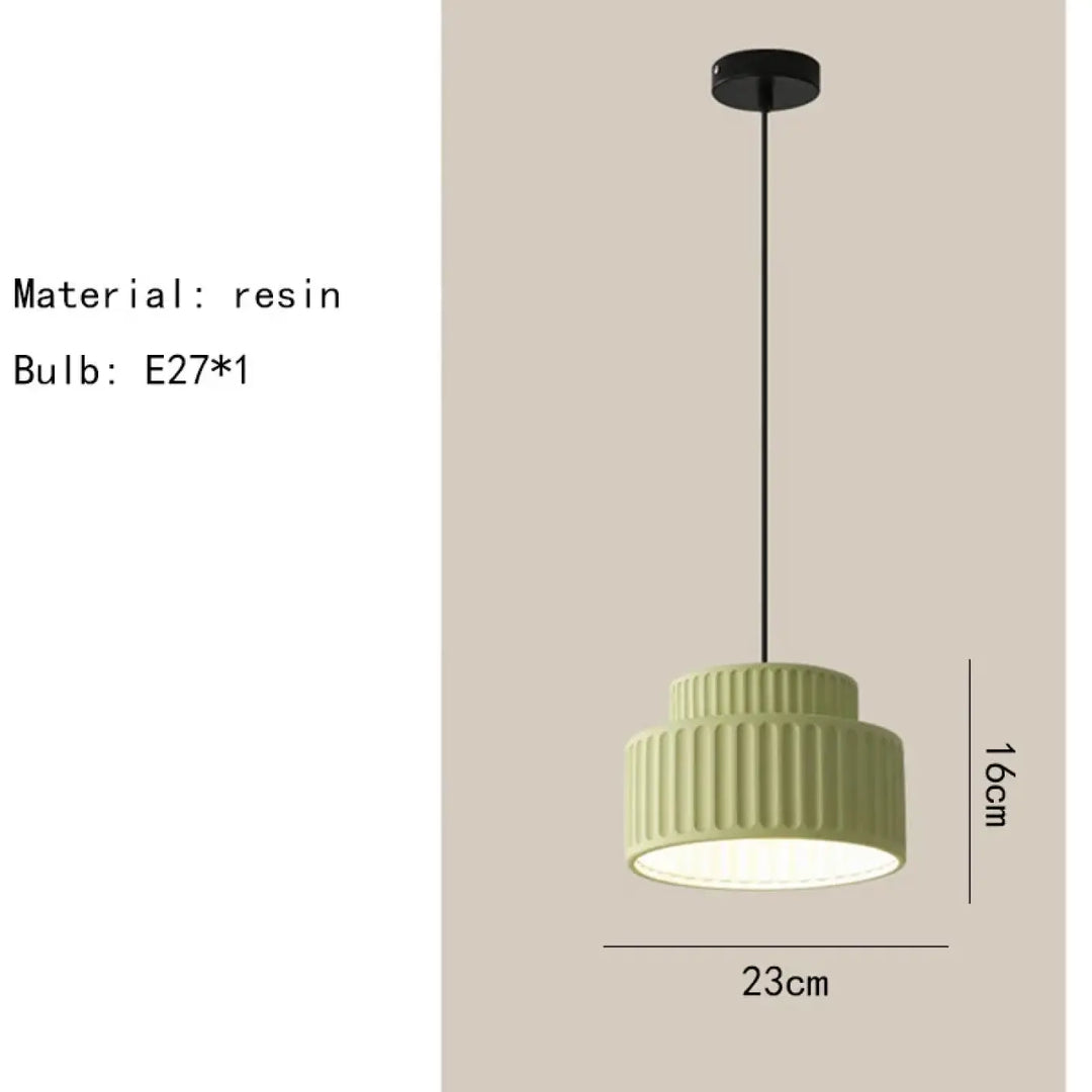 Suspension luminaire crebia avec abat-jour en résine vert sauge mat à rainures verticales suspendu par cordon noir