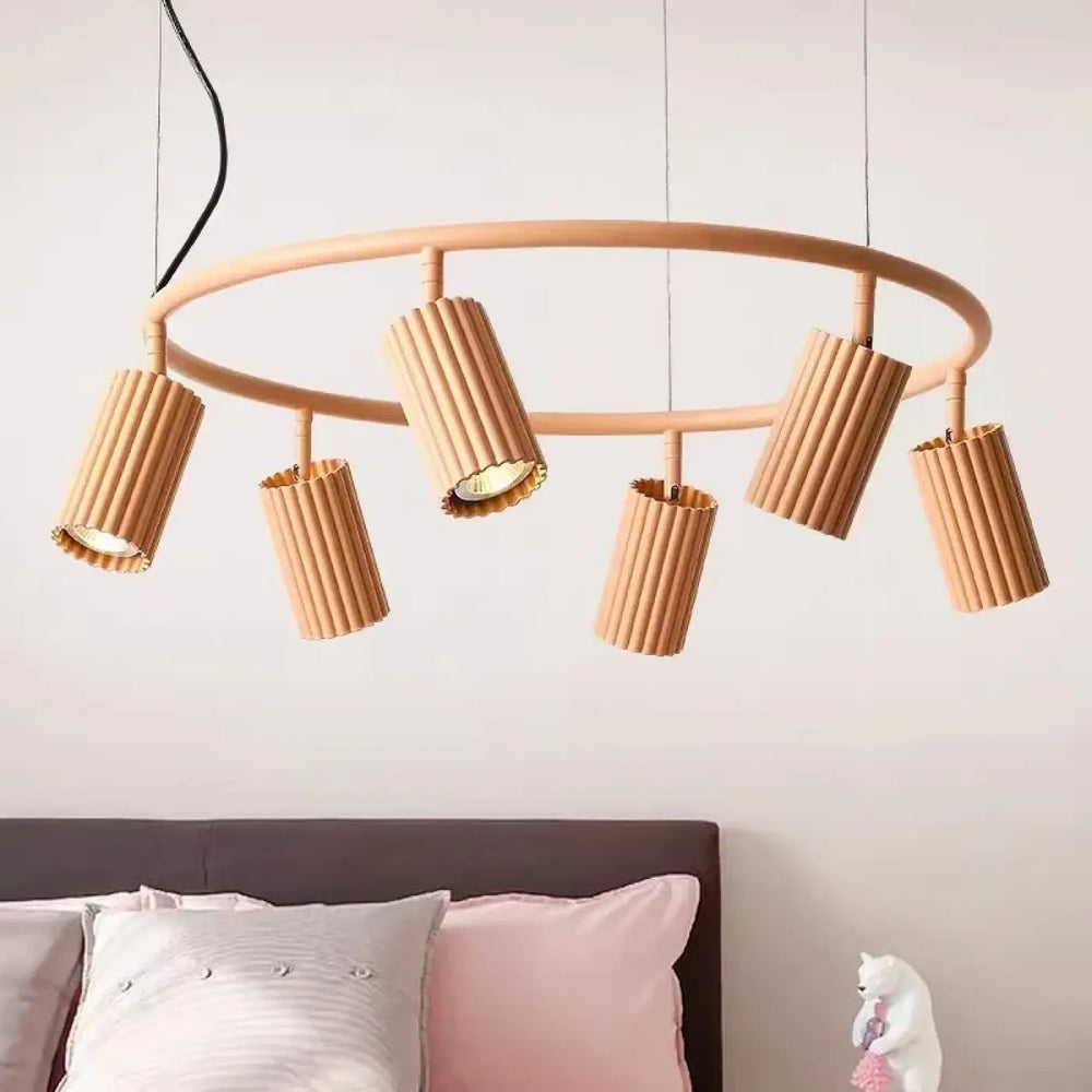 Suspension luminaire donna circle chandelier à six abat-jours cylindriques cannelés en bois naturel pour décoration esthétique