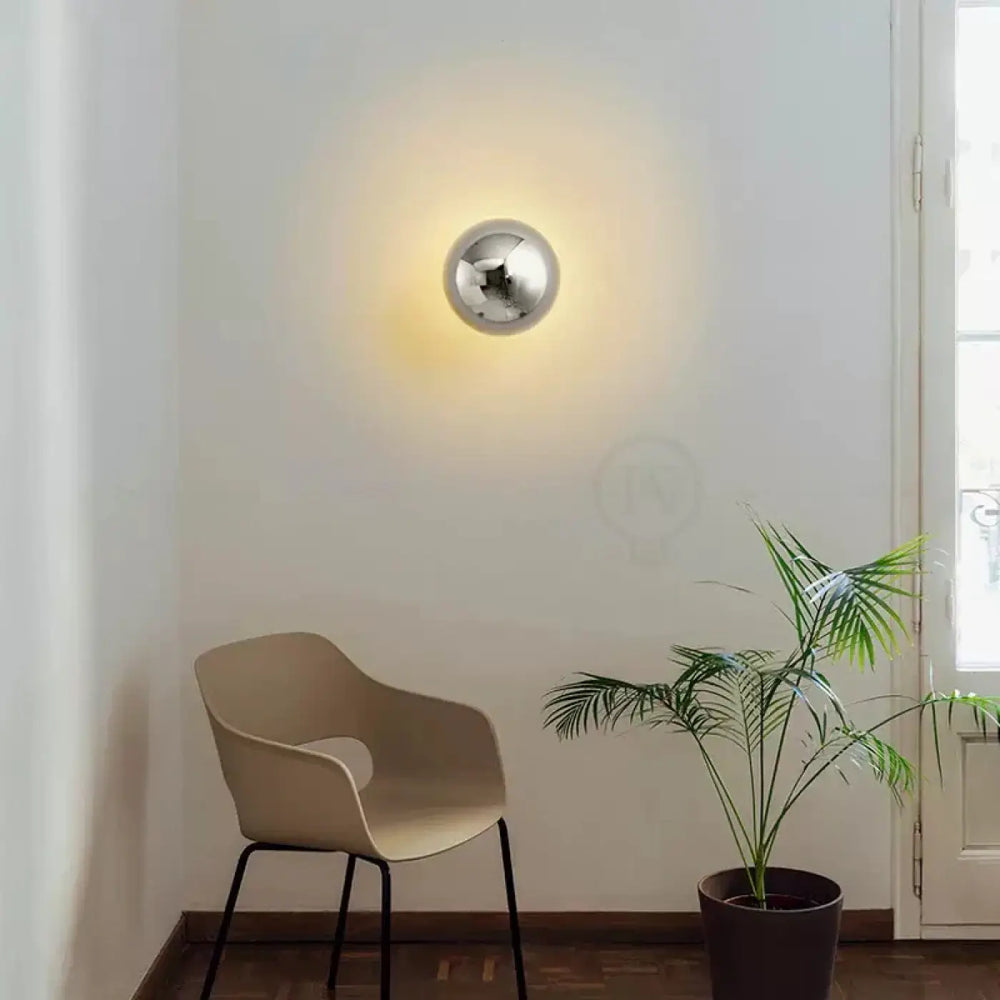 Petite Applique Murale Ronde En Aluminium