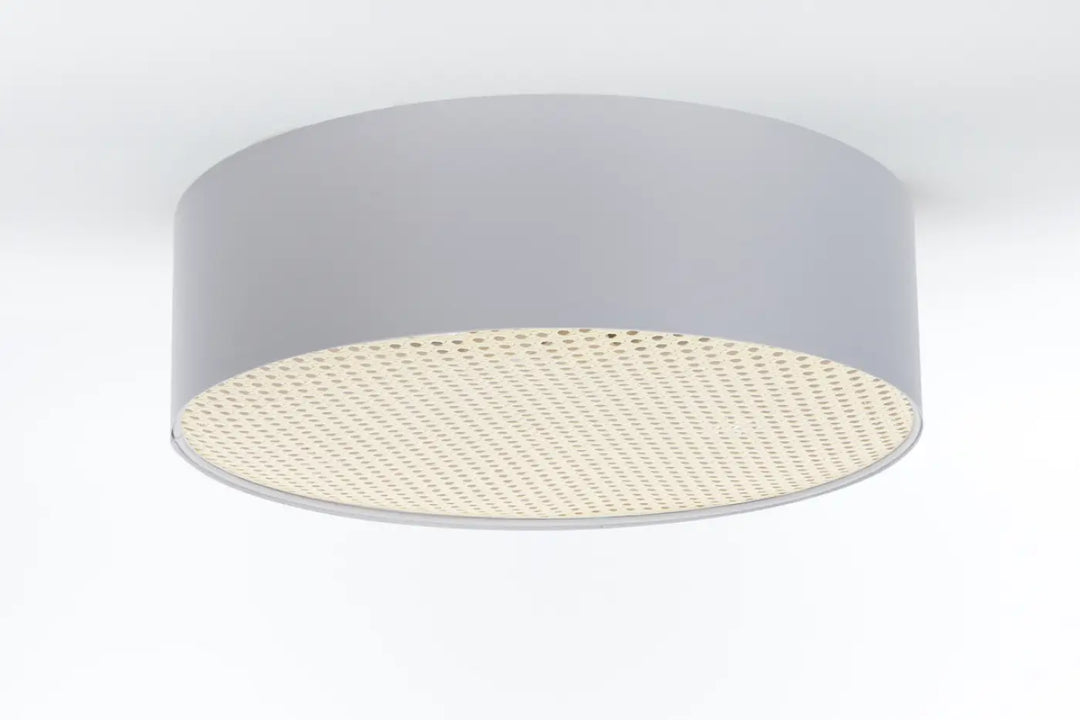 Luminaire plafonnier gris perl avec diffuseur ecru perforé en forme cylindrique moderne pour éclairage intérieur