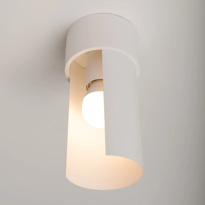 Lampe flash plafonnier blanc cylindre avec design moderne et abat-jour en verre givré pour éclairage intérieur