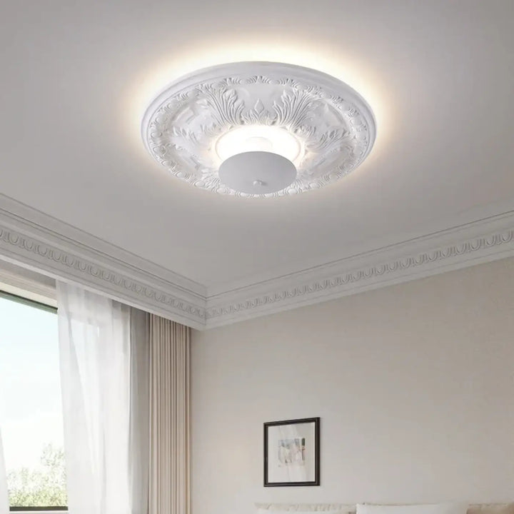 Plafonnier décoratif blanc style classique élégant décor élégant