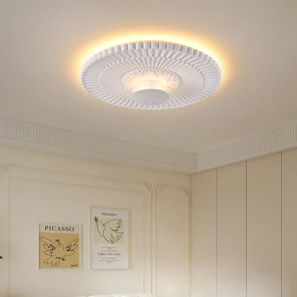 Plafonnier décoratif blanc style classique élégant décor élégant