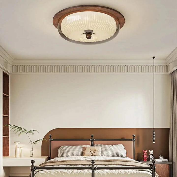 Plafonnier design en bois et verre à éclairage doux moderne