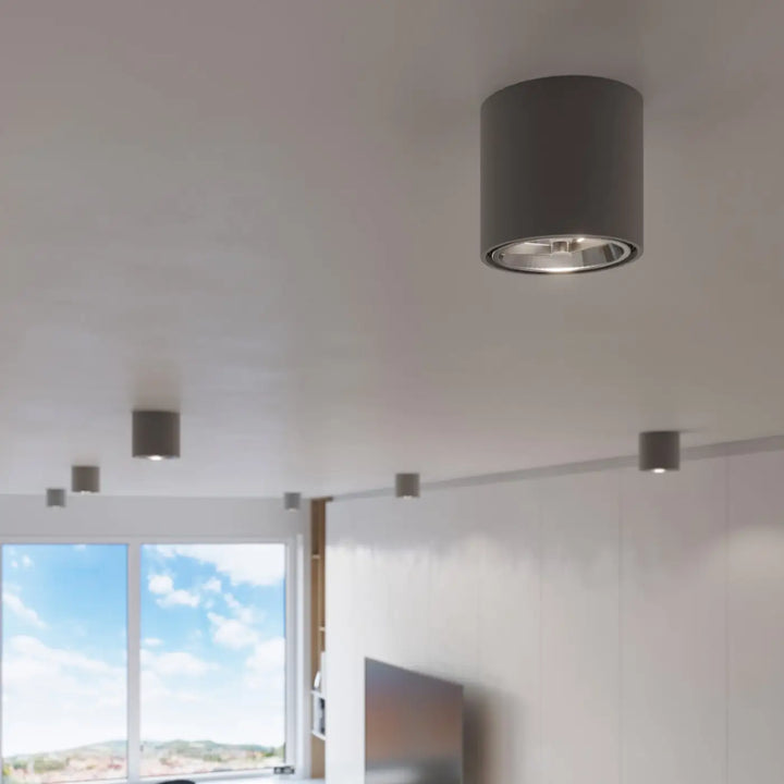 Plafonnier tiube moderne en forme minimaliste avec finition gris mat et bord métallique élégant