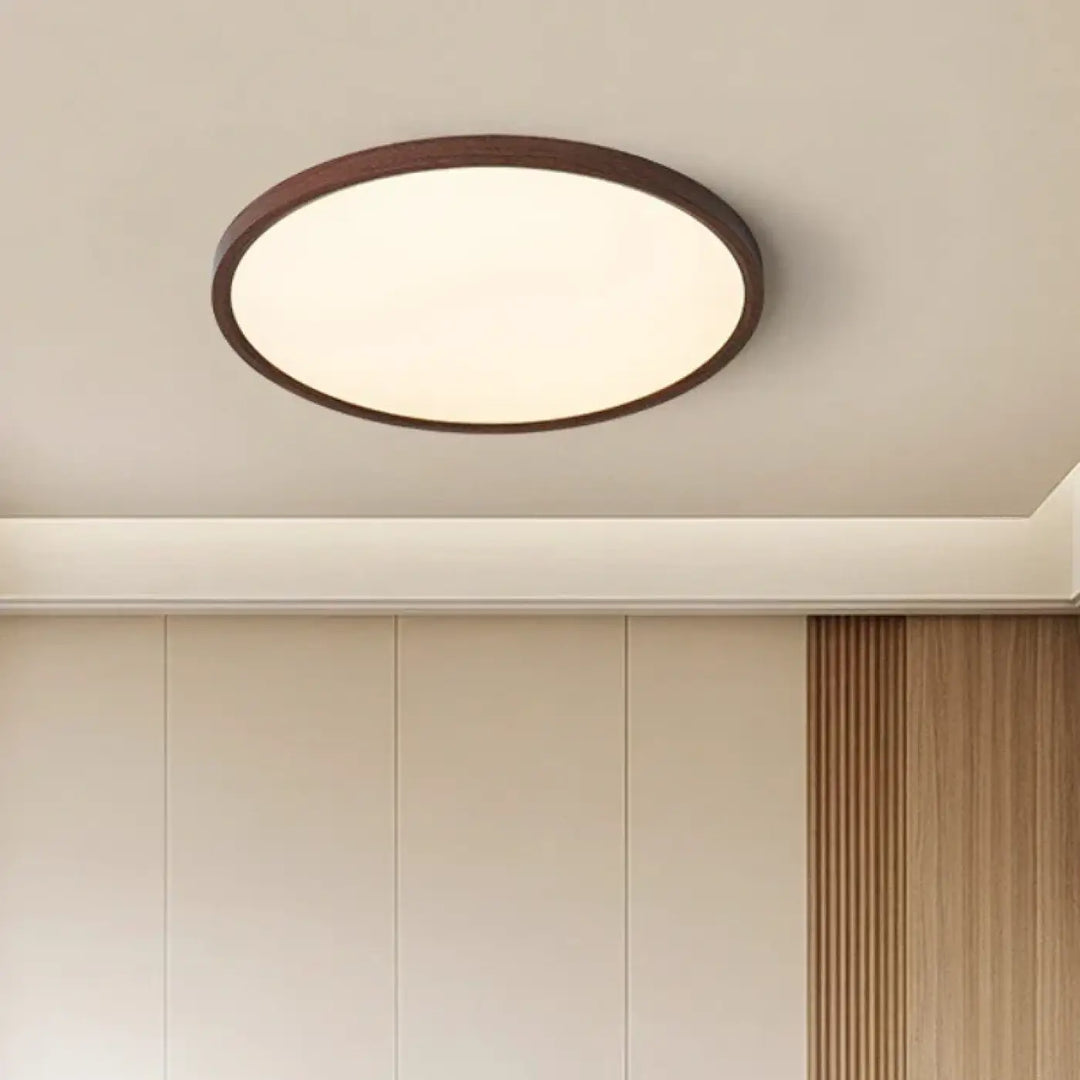 Plafonnier led rond effet bois épuré pour ambiance douce
