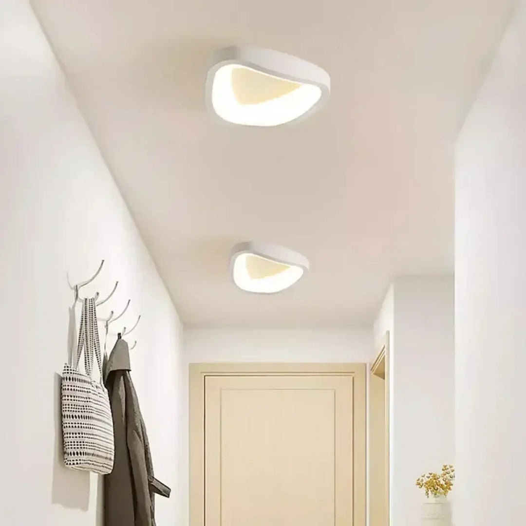 Plafonnier led style minimaliste pour entrée et couloir chic