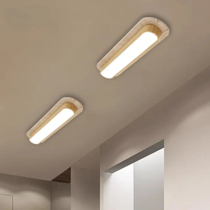 Luminaire plafonnier sabrih avec led intégré, cadre en pierre texturée et accents bois courbé pour un plafonnier moderne