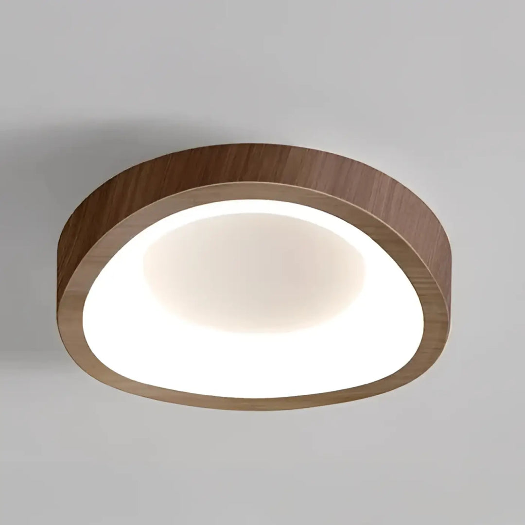 Plafonnier moderne en bois au style contemporain et design épuré