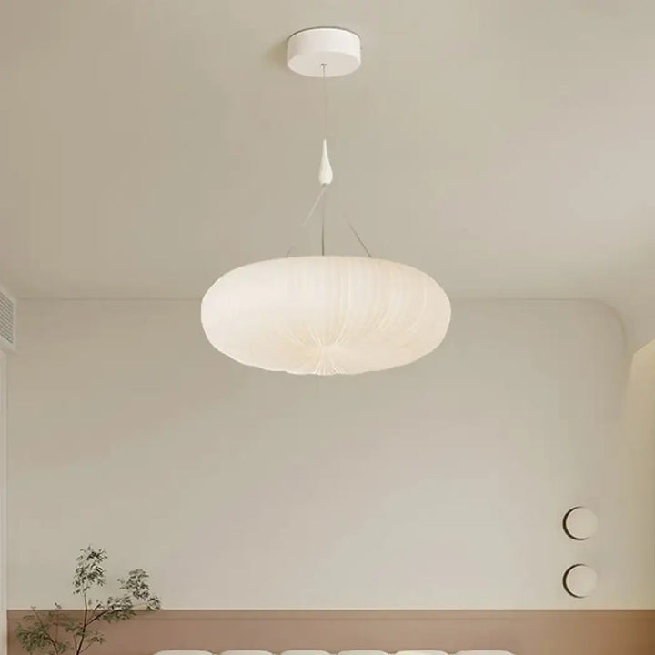 Plafonnier rond plissé blanc style moderne pour chambre ou salon