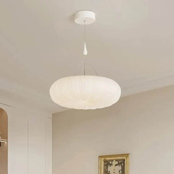 Plafonnier rond plissé blanc style moderne pour chambre ou salon