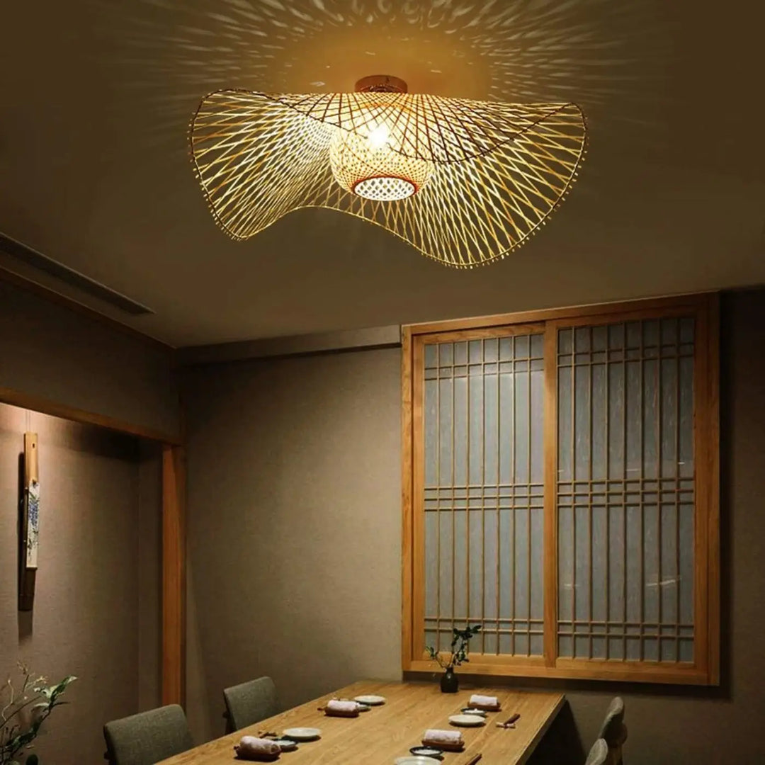 Plafonnier En Rotin Sculptural Design Artisanal