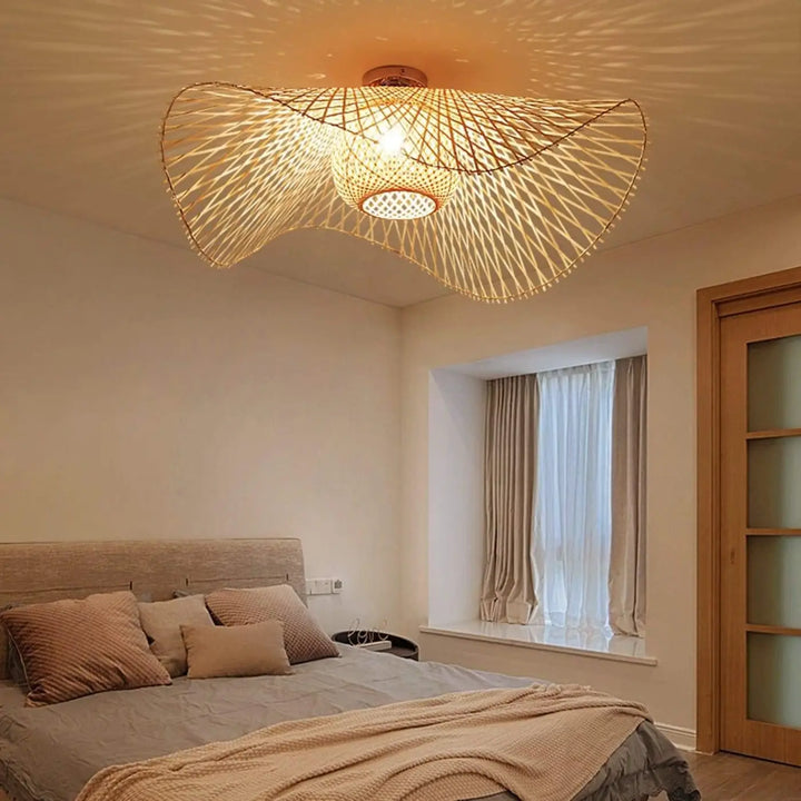 Plafonnier En Rotin Sculptural Design Artisanal