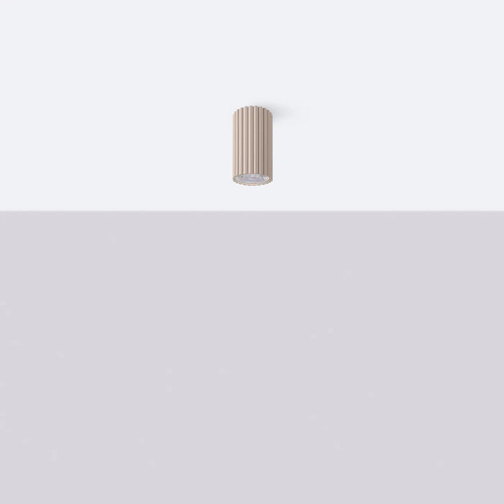 Luminaire plafonnier ivar taupe led 4000k avec abat-jour modernes rainurés et design expressif pour confort d’utilisation