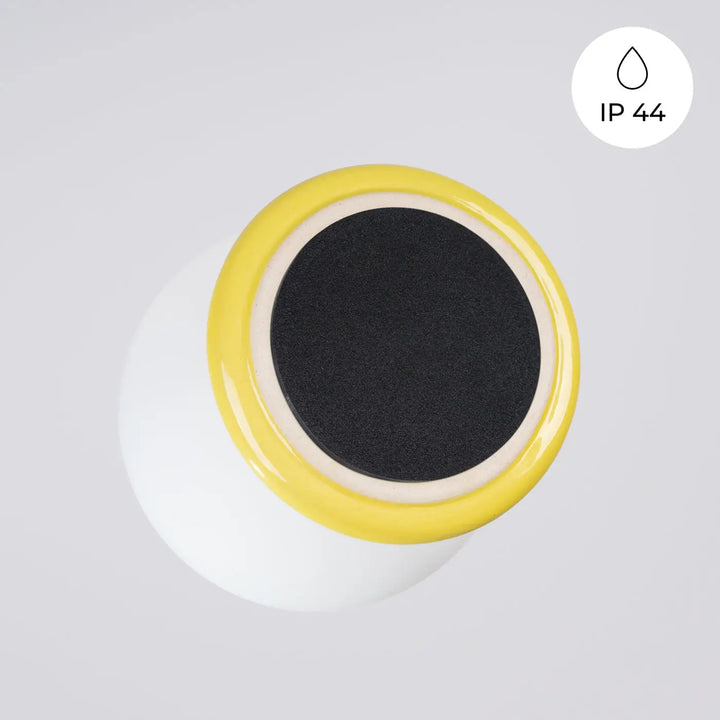 Plafonnier zori jaune en céramique blanche avec bordure jaune et intérieur noir ip44 pour une belle décoration