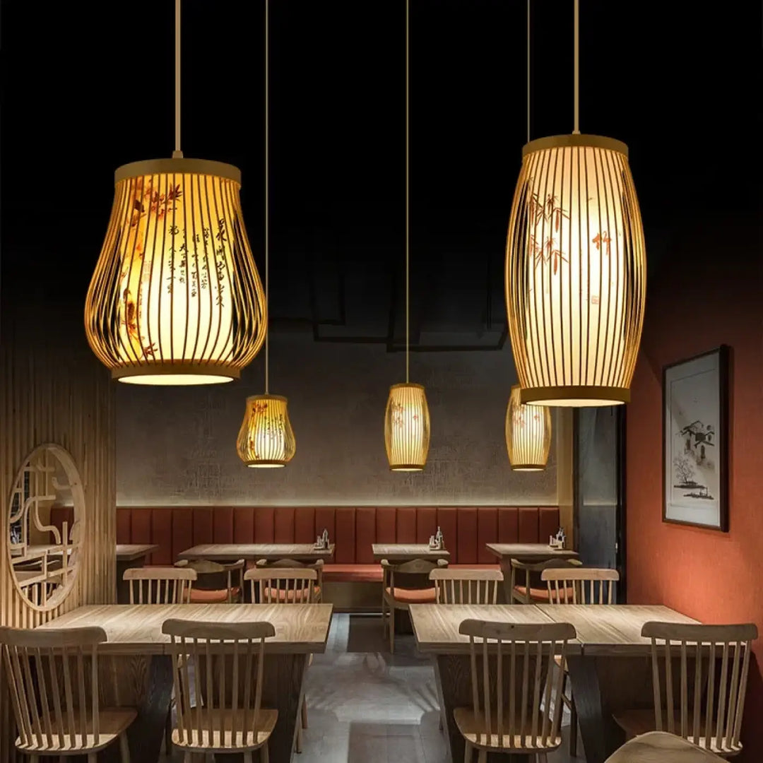 Suspension Bambou Asiatique Cylindrique Motifs Peints Ambiance Zen