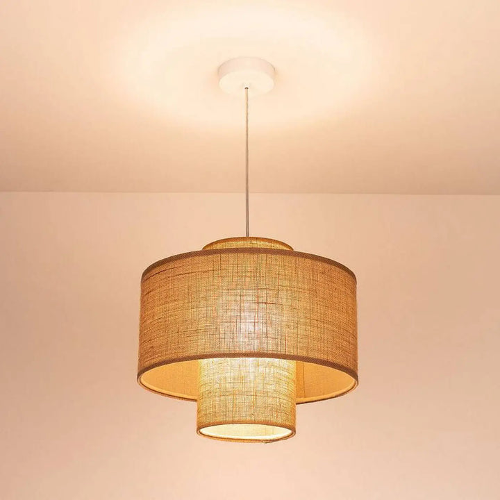 Suspension beige double cylindrique à chaîne en métal avec abat-jour tressé en fibre naturelle chaleureuse