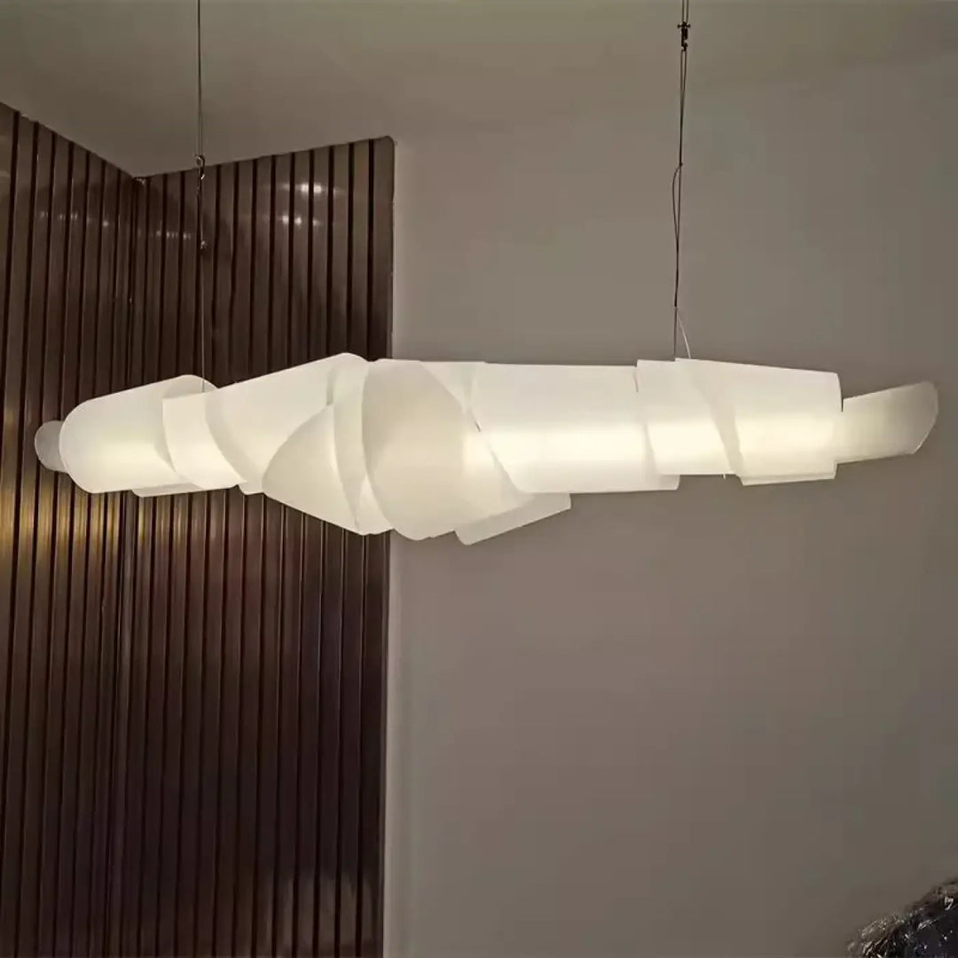 Suspension blanche forme organique sculpturale design moderne

