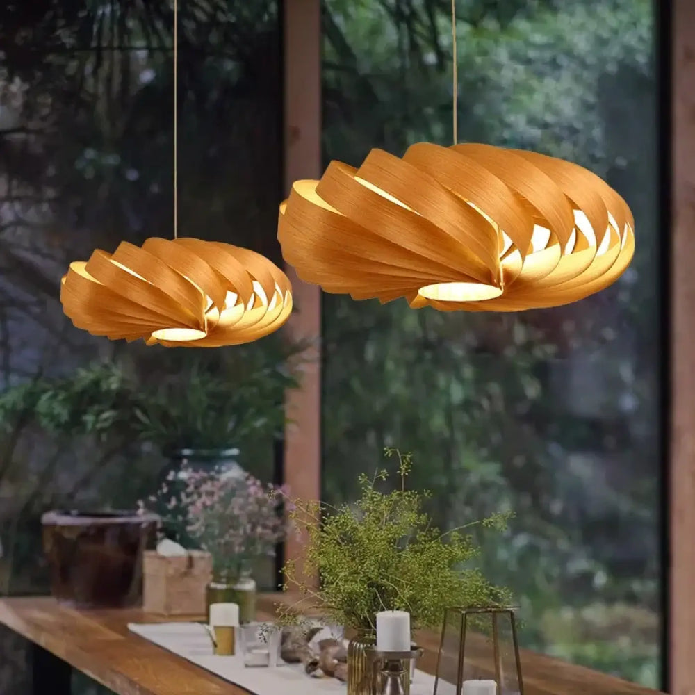 Suspension en bois design moderne à globes lumineux chic