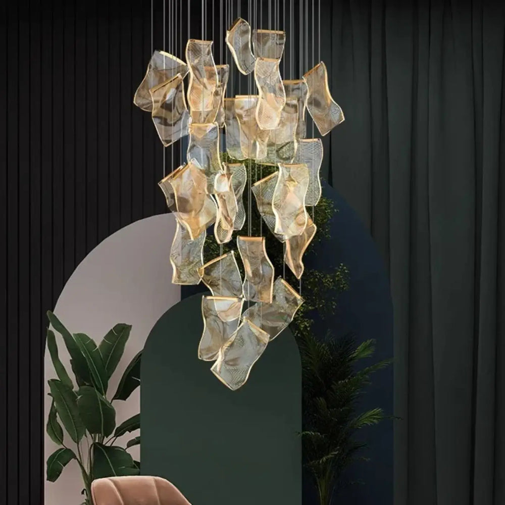 Suspension Cascade Design Verre Sculptural Pour Escalier

