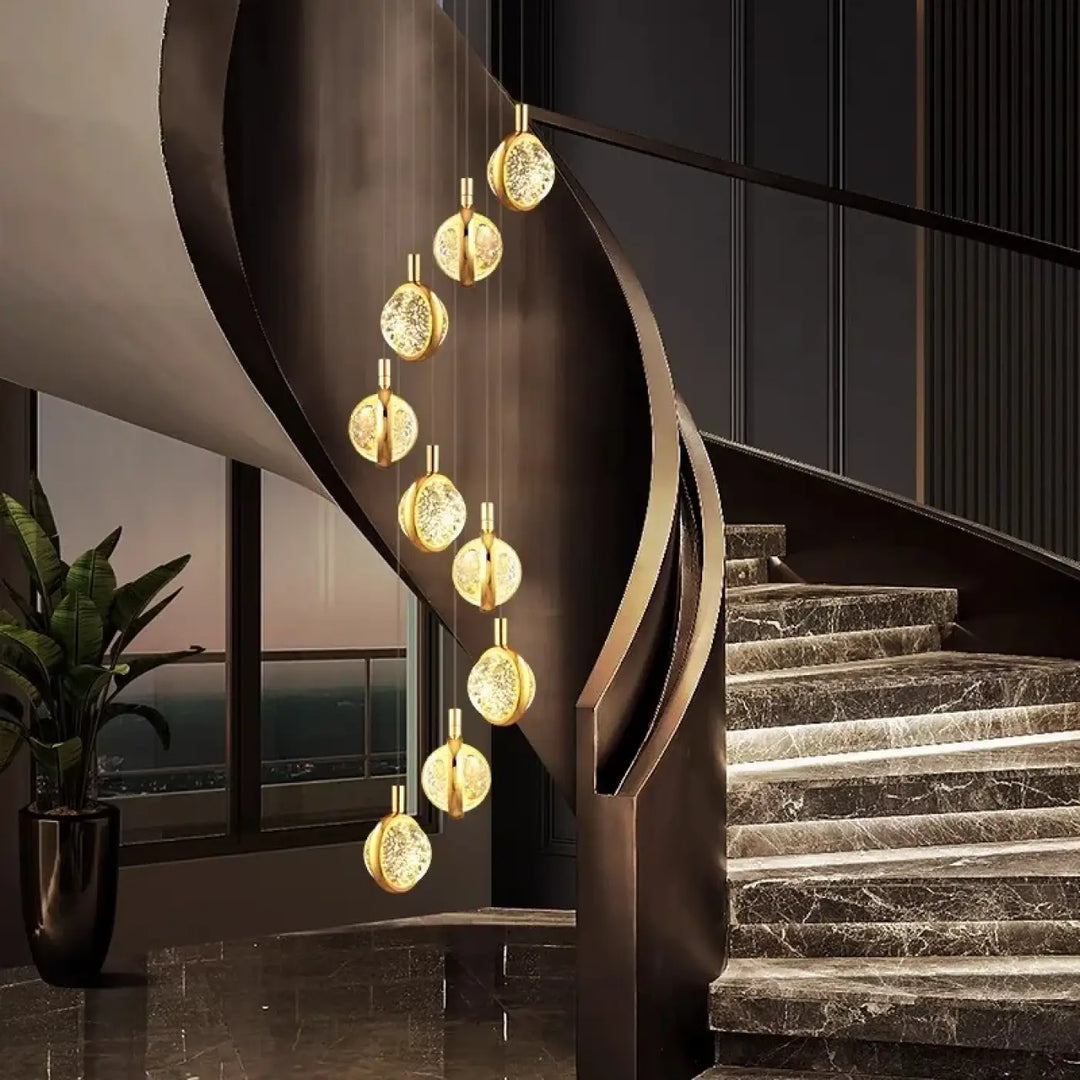 Suspension Cascade Dorée à Disques Cristal Design Luxueux

