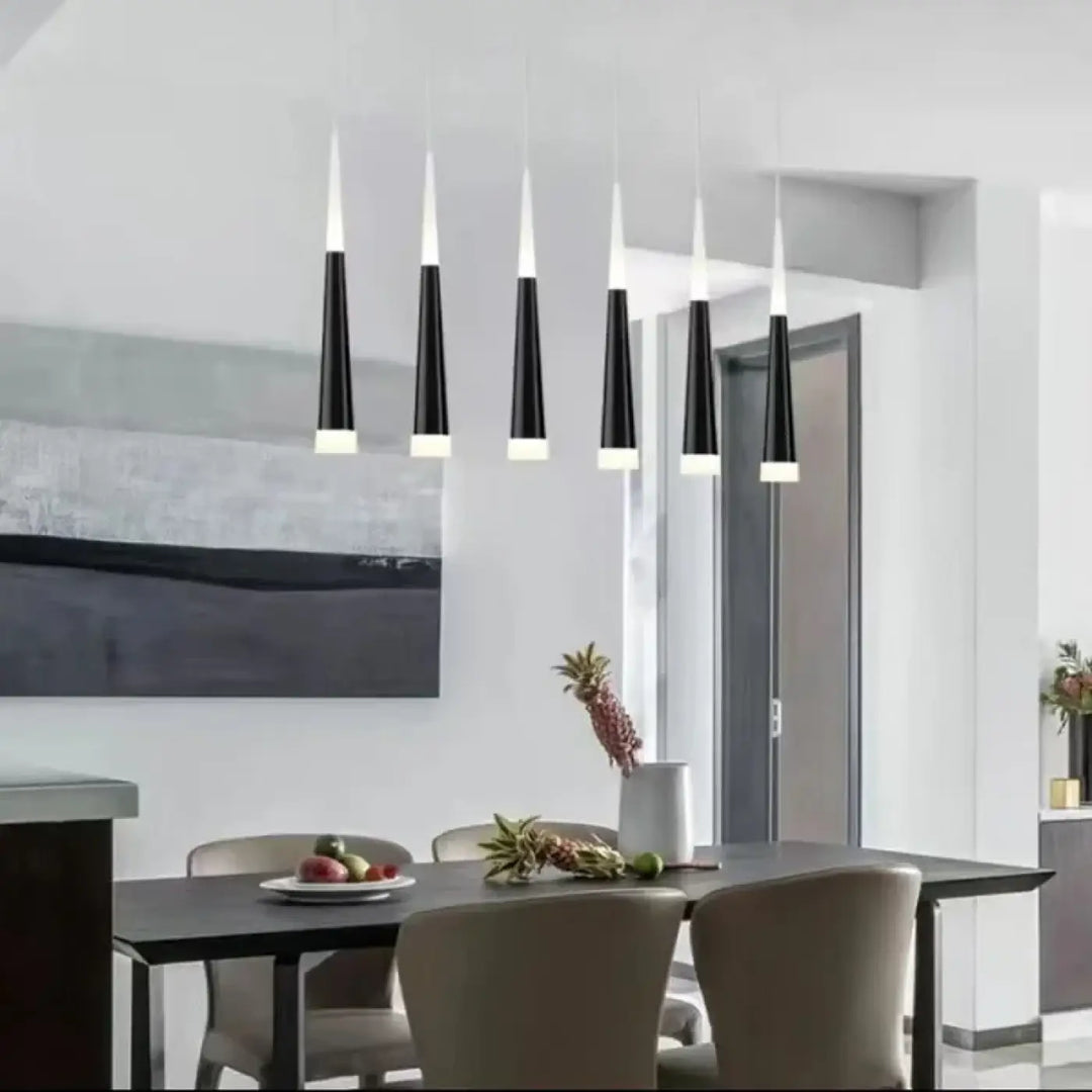 Suspension cône minimaliste pour chambre moderne élégante

