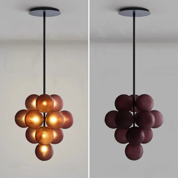 Suspension contemporaine grappe de boules en verre