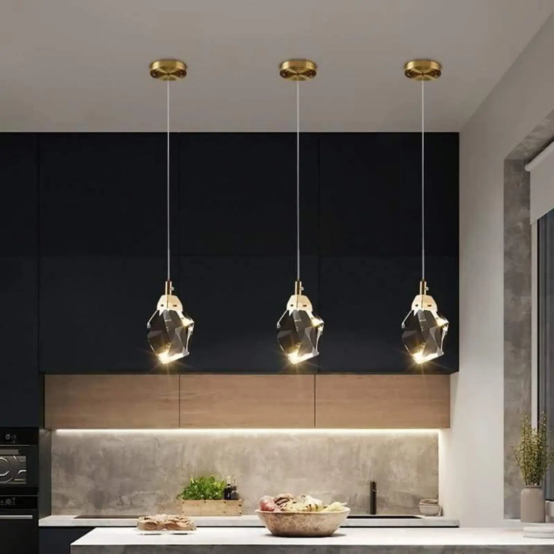 Suspension Cristal Moderne Forme Diamant Doré