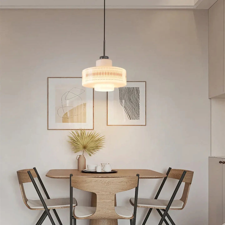Suspension Cylindrique Vintage Crème Pour Ambiance Douce

