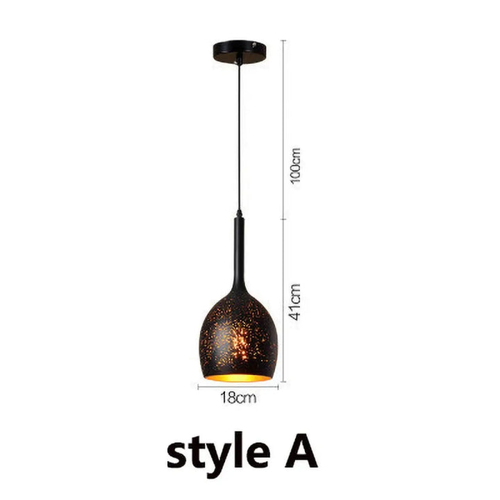 Suspension design artistique noir mat lumière dorée moderne