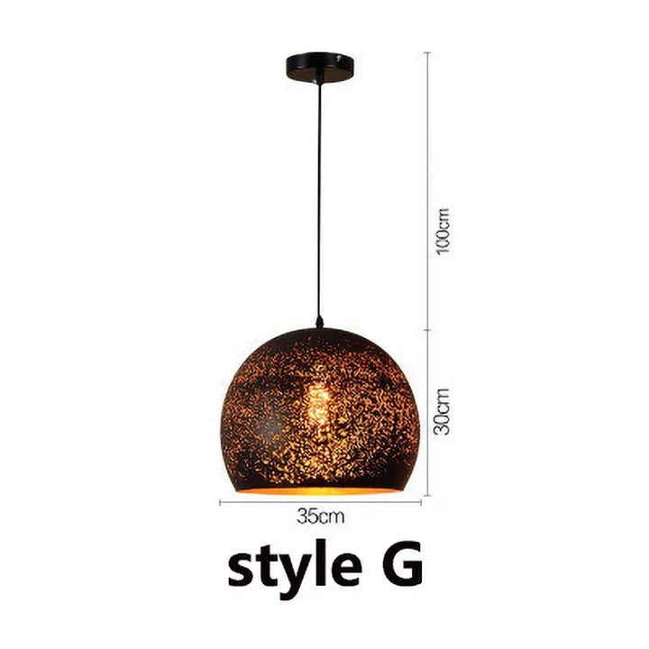 Suspension design artistique noir mat lumière dorée moderne
