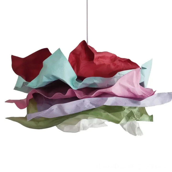 Suspension design artistique en papier froissé multicolore stylé