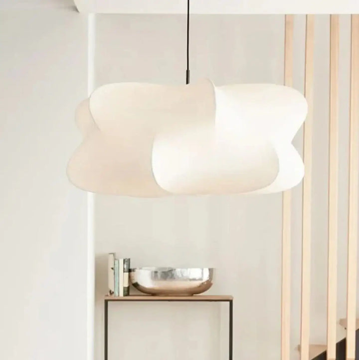 Suspension blanche en forme de nuage élégante style aérien