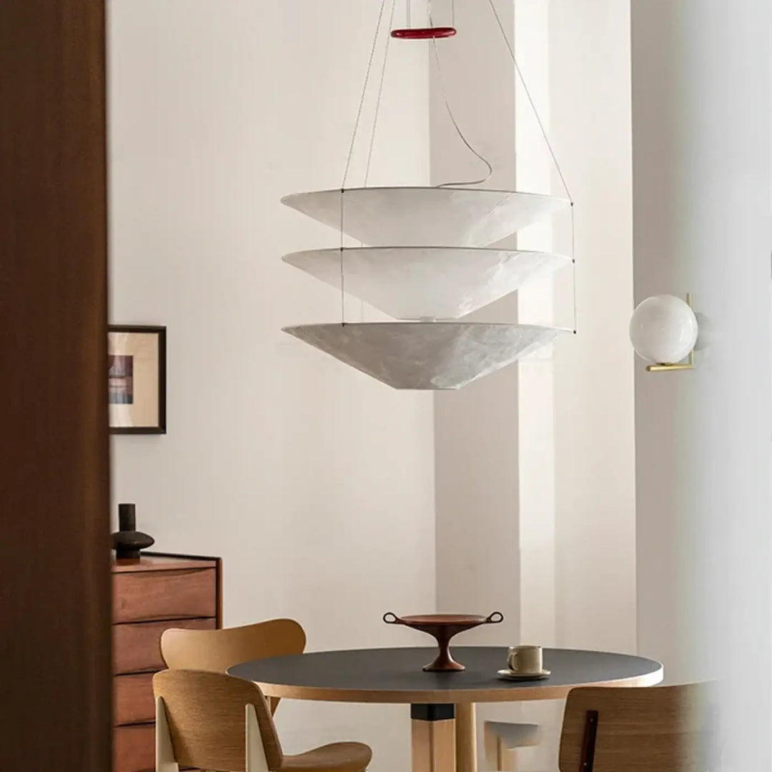 Suspension design blanche moderne en papier avec abat-jour empilé

